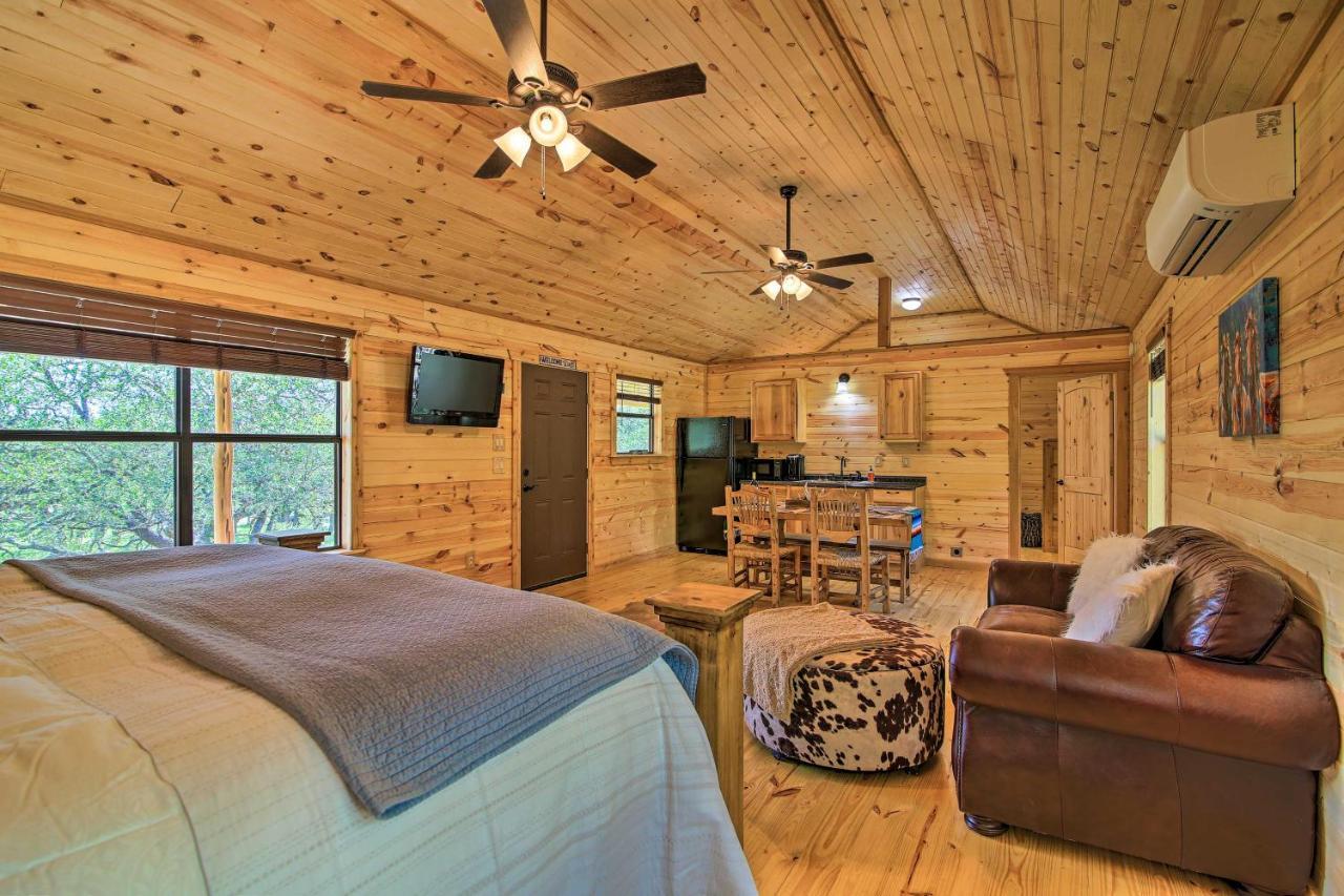 Rustic-Chic Country Cabin - 10 Mi To Main Street! Fredericksburg Exterior photo