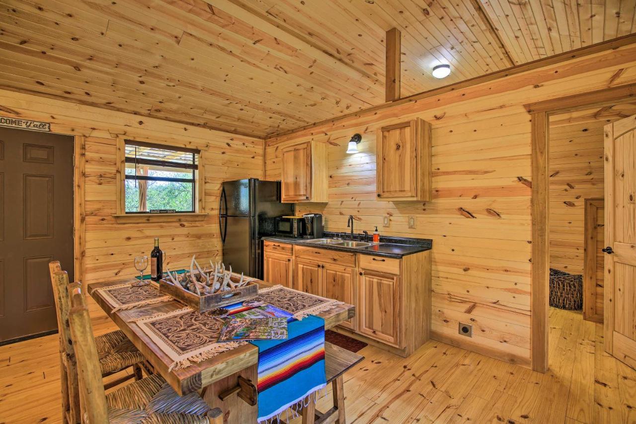 Rustic-Chic Country Cabin - 10 Mi To Main Street! Fredericksburg Exterior photo